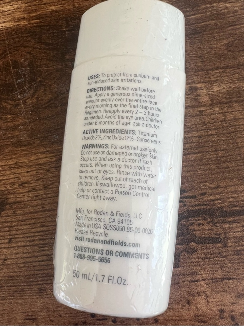 Rodan + Fields Soothe SPF 30 Mineral Sunscreen Step 4 Sealed - Picture 6 of 6